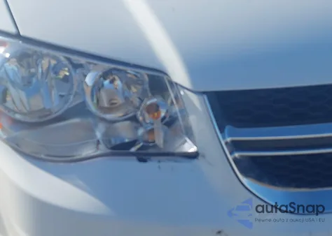 2020 Dodge Grand Caravan Sxt z USA, uszkodzony, nr VIN 2C4RDGCG6LR153912